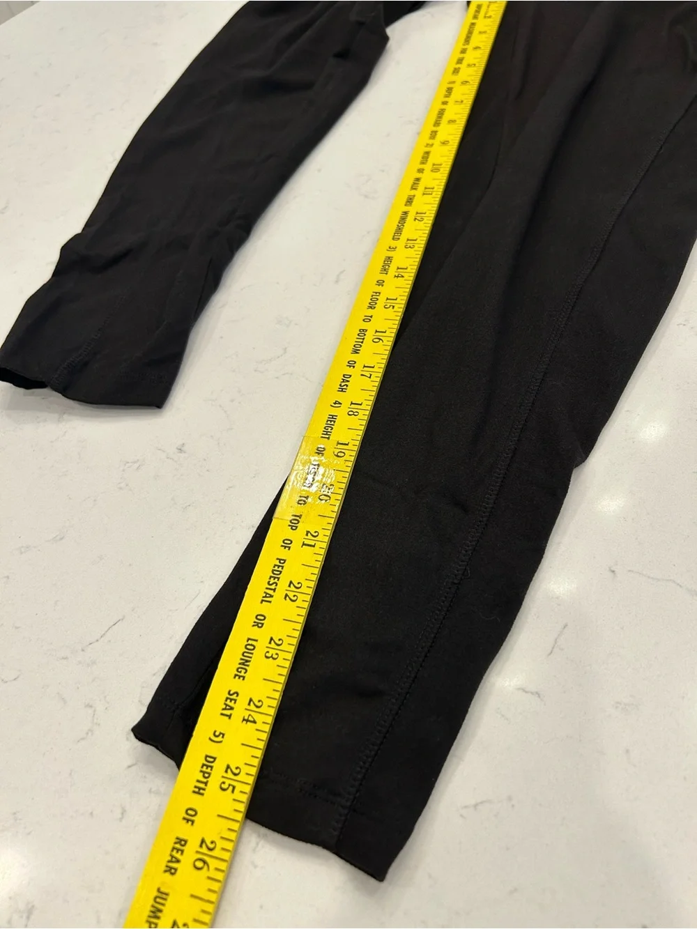 Zenana Outfitters Black High-Waist Pocket Leggings